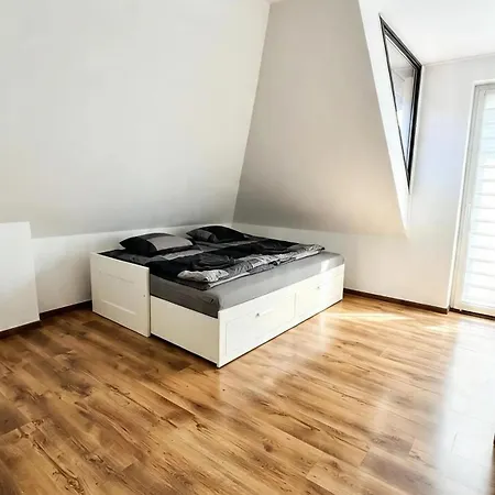 Vila Modraszka